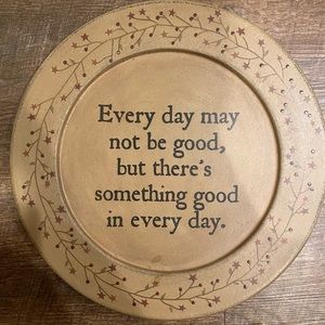 Primitive decorative plate